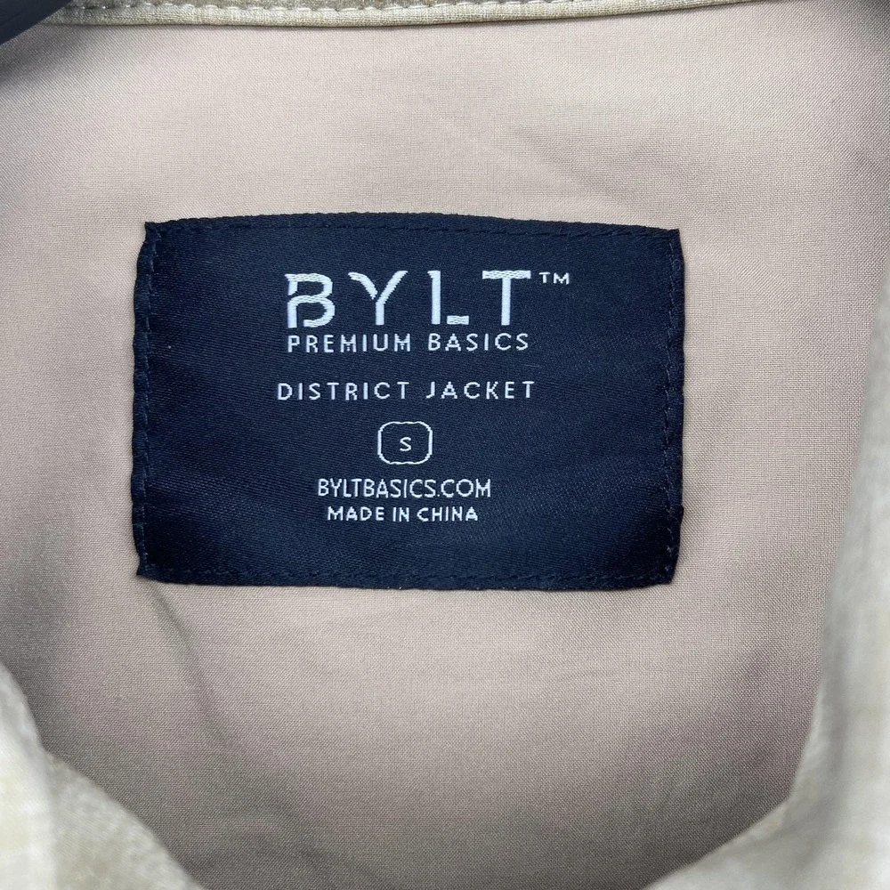 BYLT District Jacket Mens‎ Small Tan District Windbreaker Vent Outdoor Hike